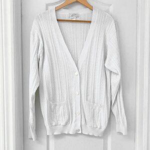 🛍 2 for $25! 🛍 Eatons - Vintage 100% Cotton White Longsleeve Knit Cardigan